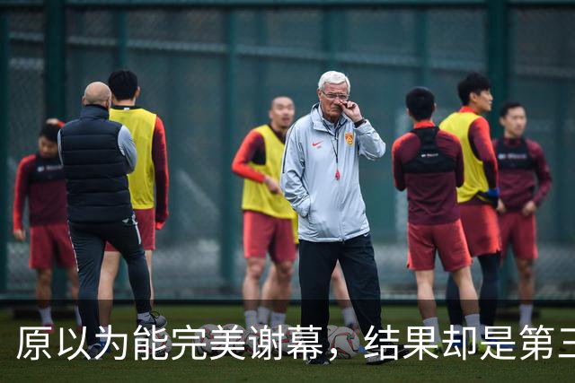 原以为能完美谢幕，结果却是第三次背身：詹姆斯选了76人，跟克利夫兰又走了